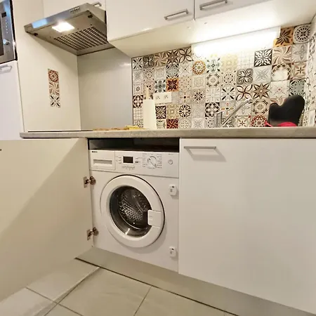 Appartamento Sylvie8, T2, Centre Luchon, Jardin, 4 Personnes Bagnères-de-Luchon Esterno foto