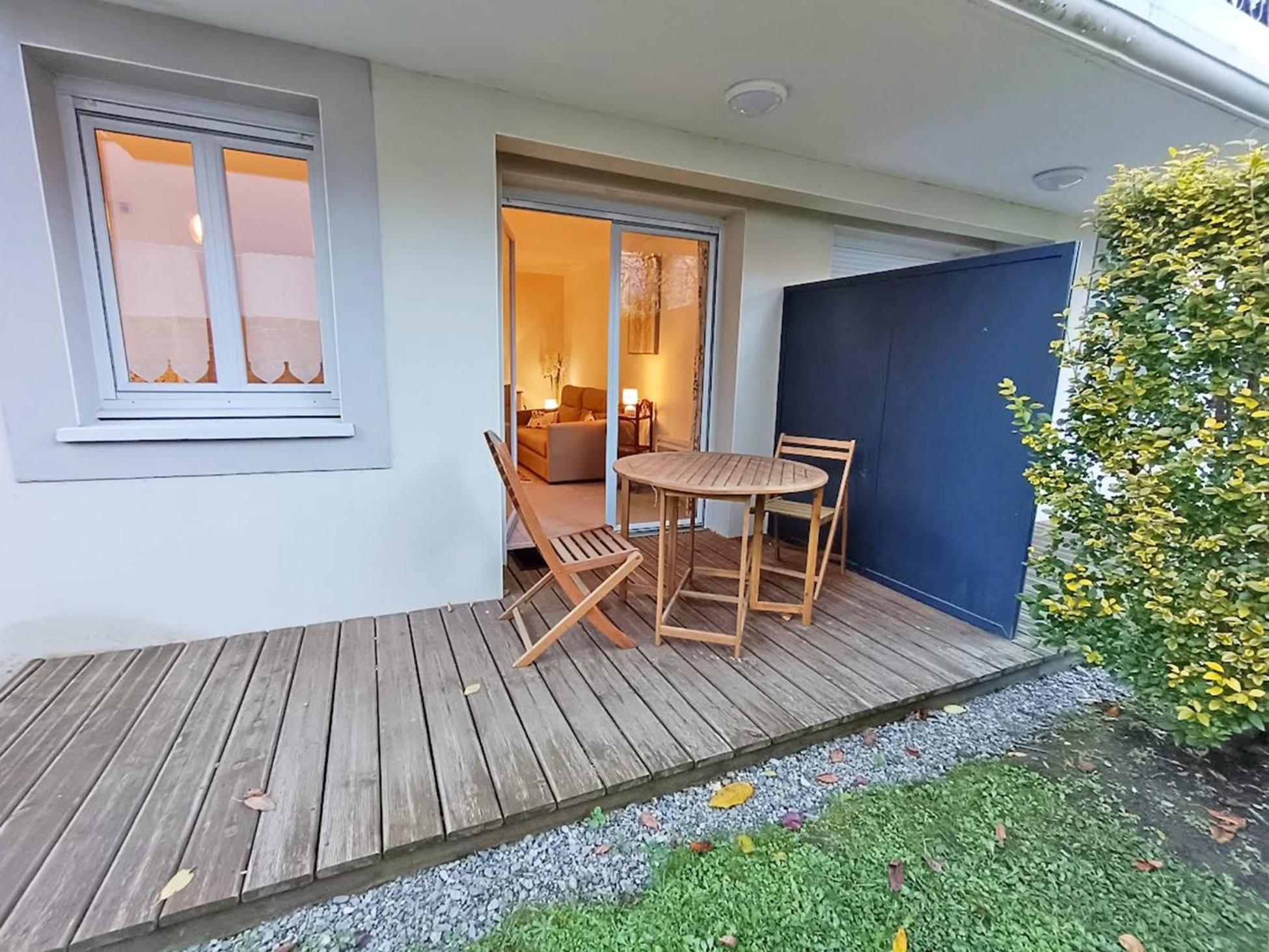 Sylvie8, T2, Centre Luchon, Jardin, 4 Personnes Apartment *