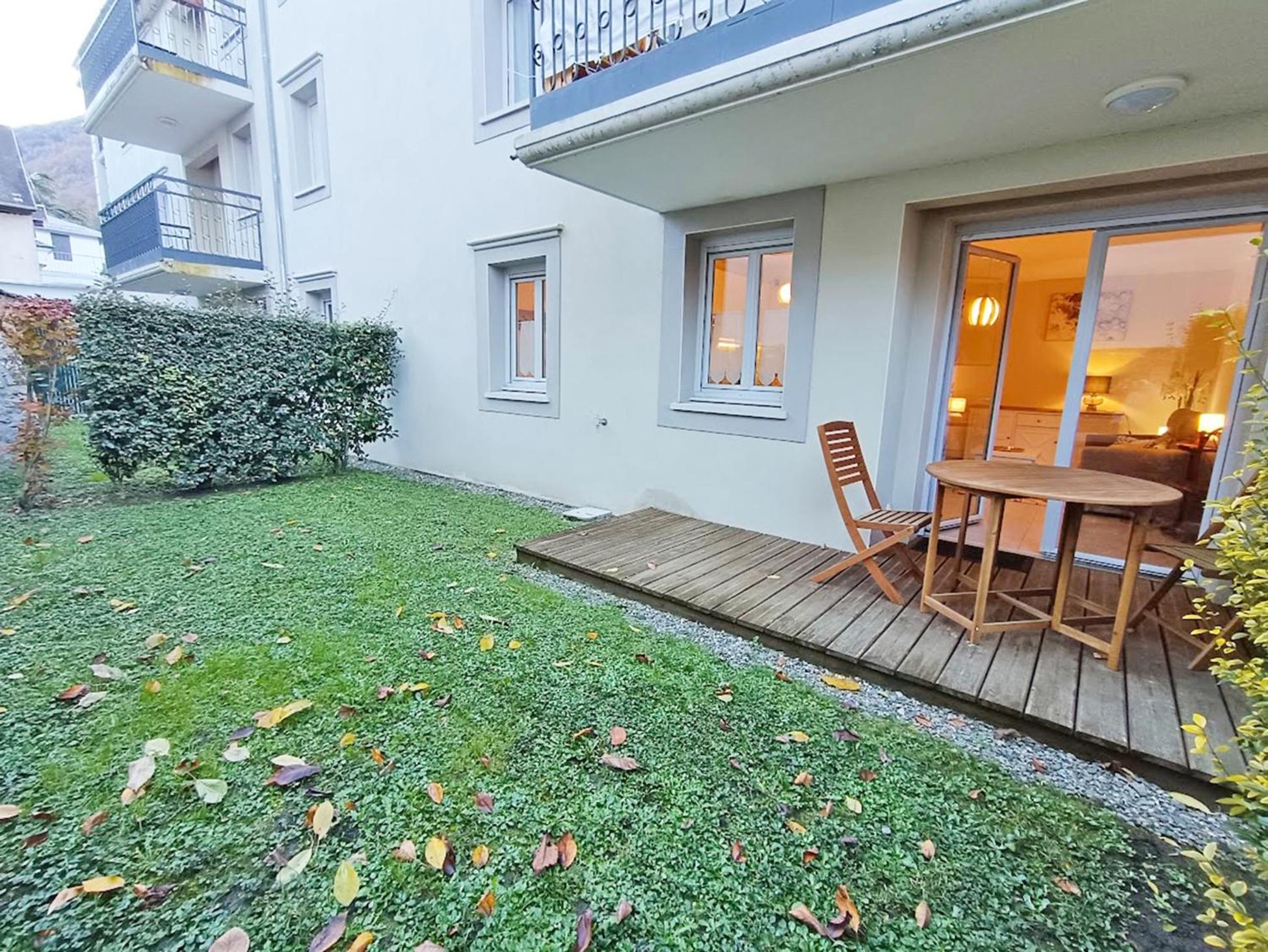 Sylvie8, T2, Centre Luchon, Jardin, 4 Personnes * Bagnères-de-Luchon